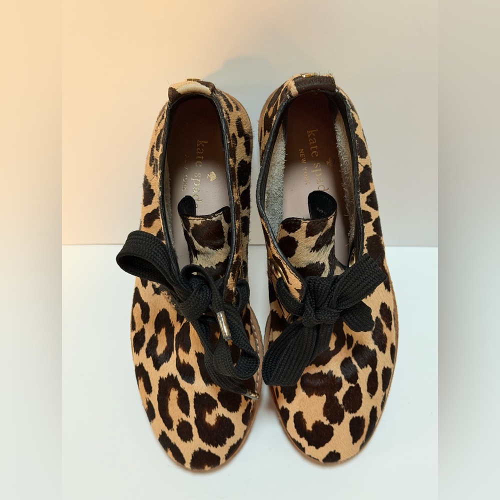 Kate Spade New York Barrow Lace-Up  Chukka Booties in Leopard Calf Hair Size 6.5